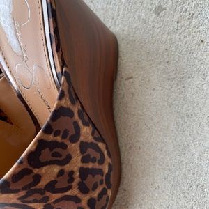 Betsey Johnson animal print wedges